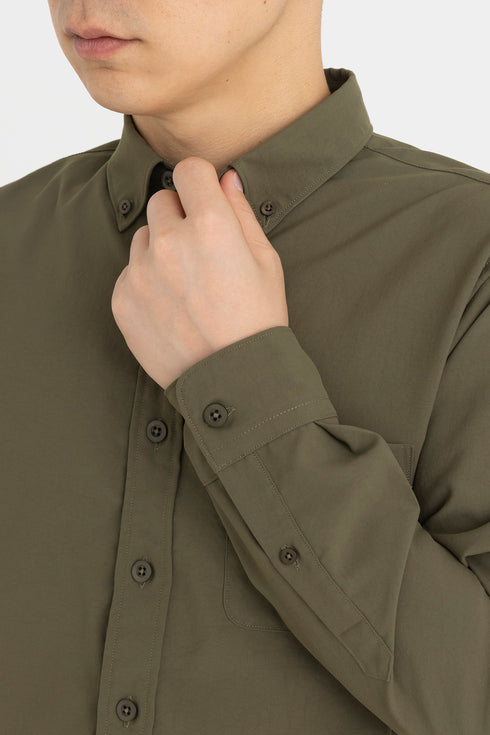 ボタンダウンシャツ